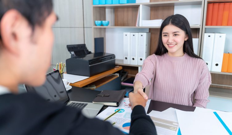 Pentingnya Izin Usaha untuk UMKM: Pilih Legalitas atau Mulai Bisnis Dulu?