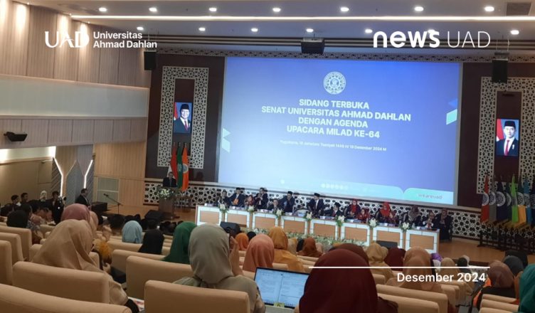 ke-64 dengan menggelar upacara yang penuh