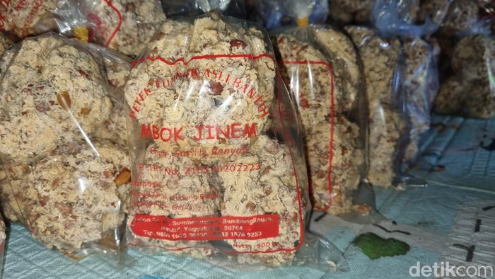 Peyek Tumpuk Khas Bantul