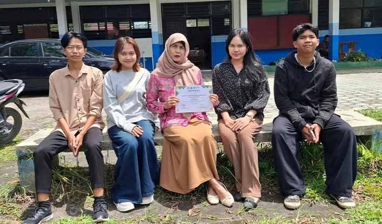 Prestasi Mahasiswa PBSI UPR